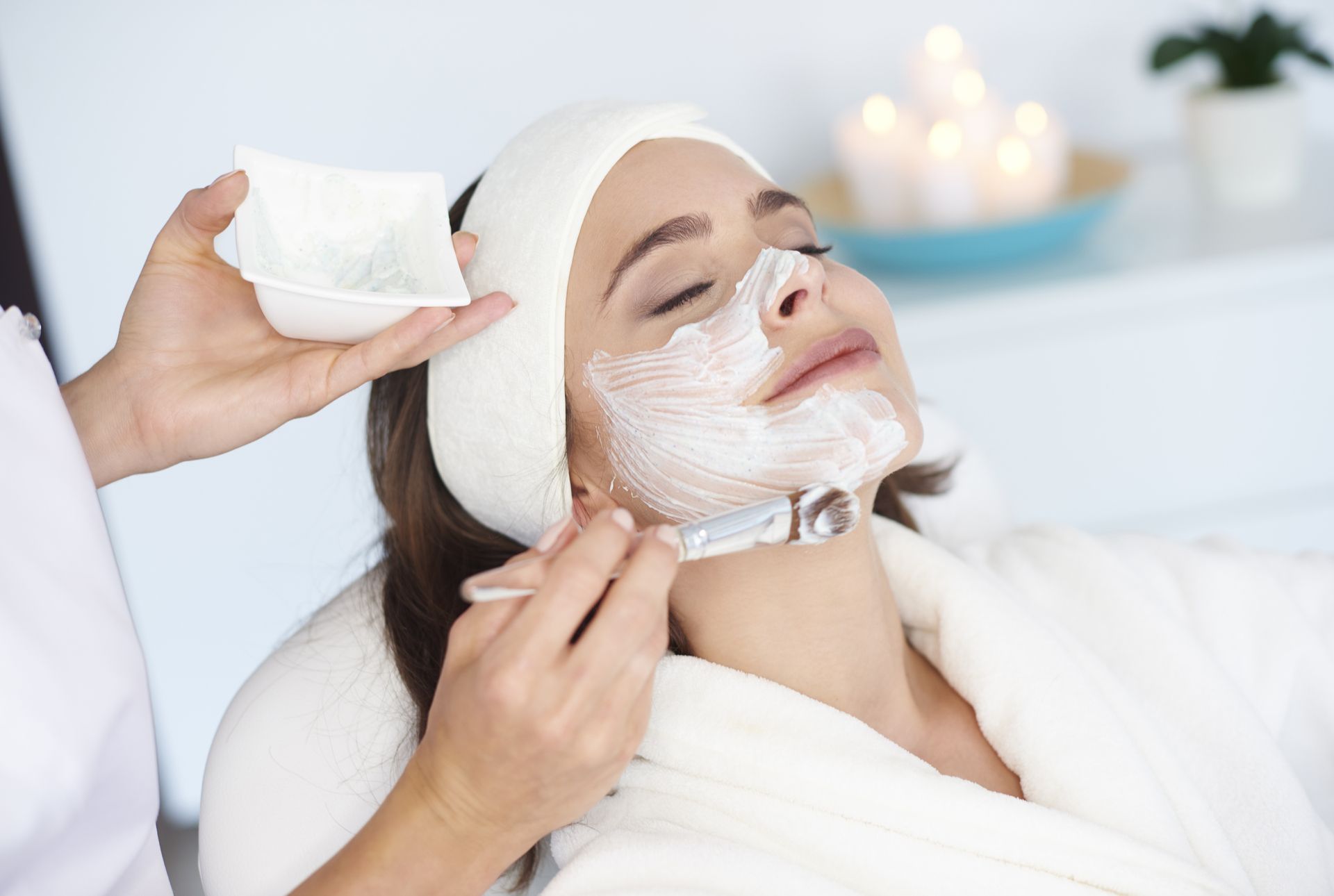 FACIAL PREMIUM